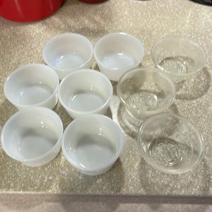 Glassbake 6 milk glass and 3 glass design Glassbake. Milk glass great condition!